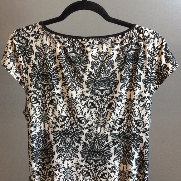 M ND Intimates damask cap sleeve lounge dress - Picture 6 of 15